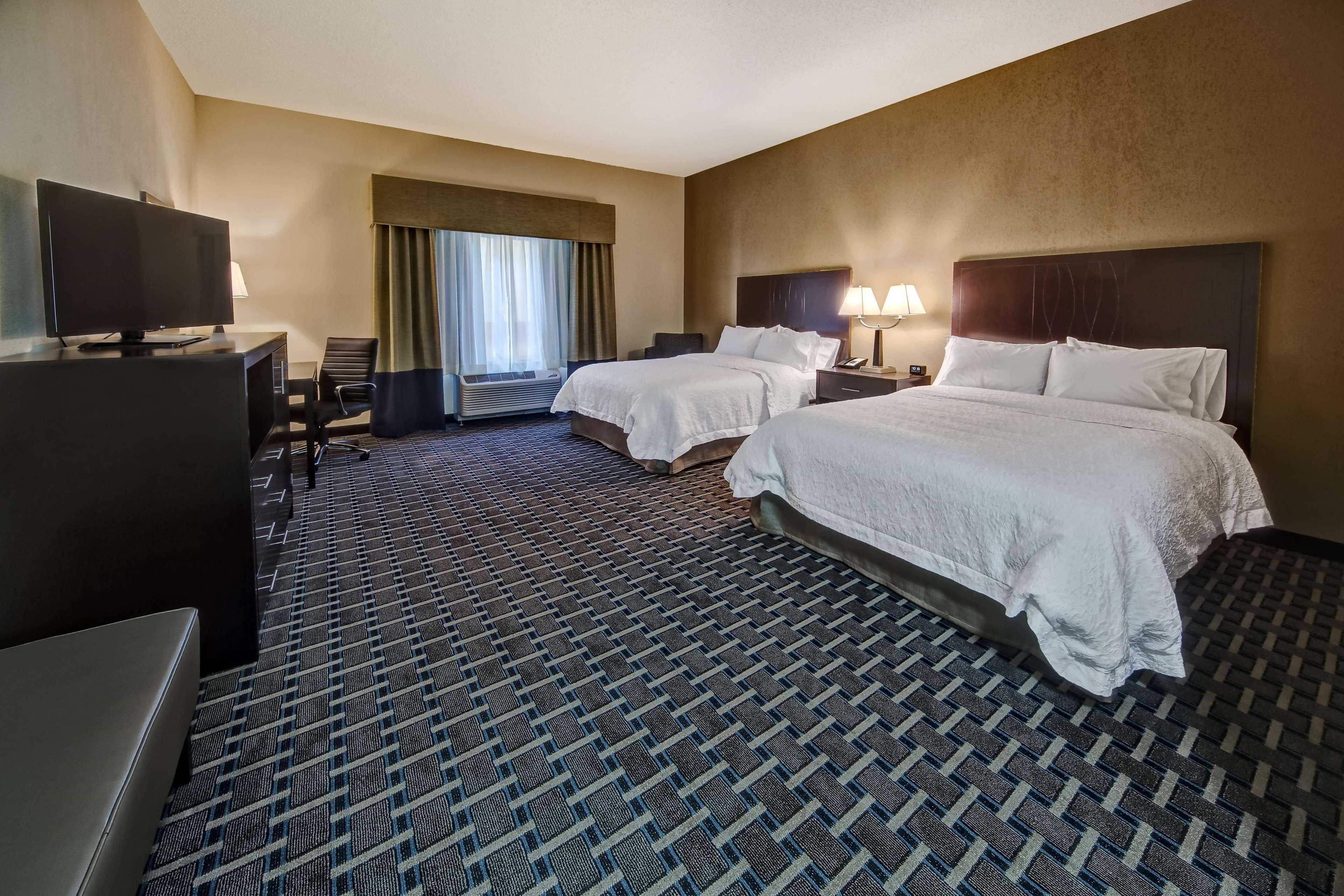 Hampton Inn Indianola Eksteriør bilde