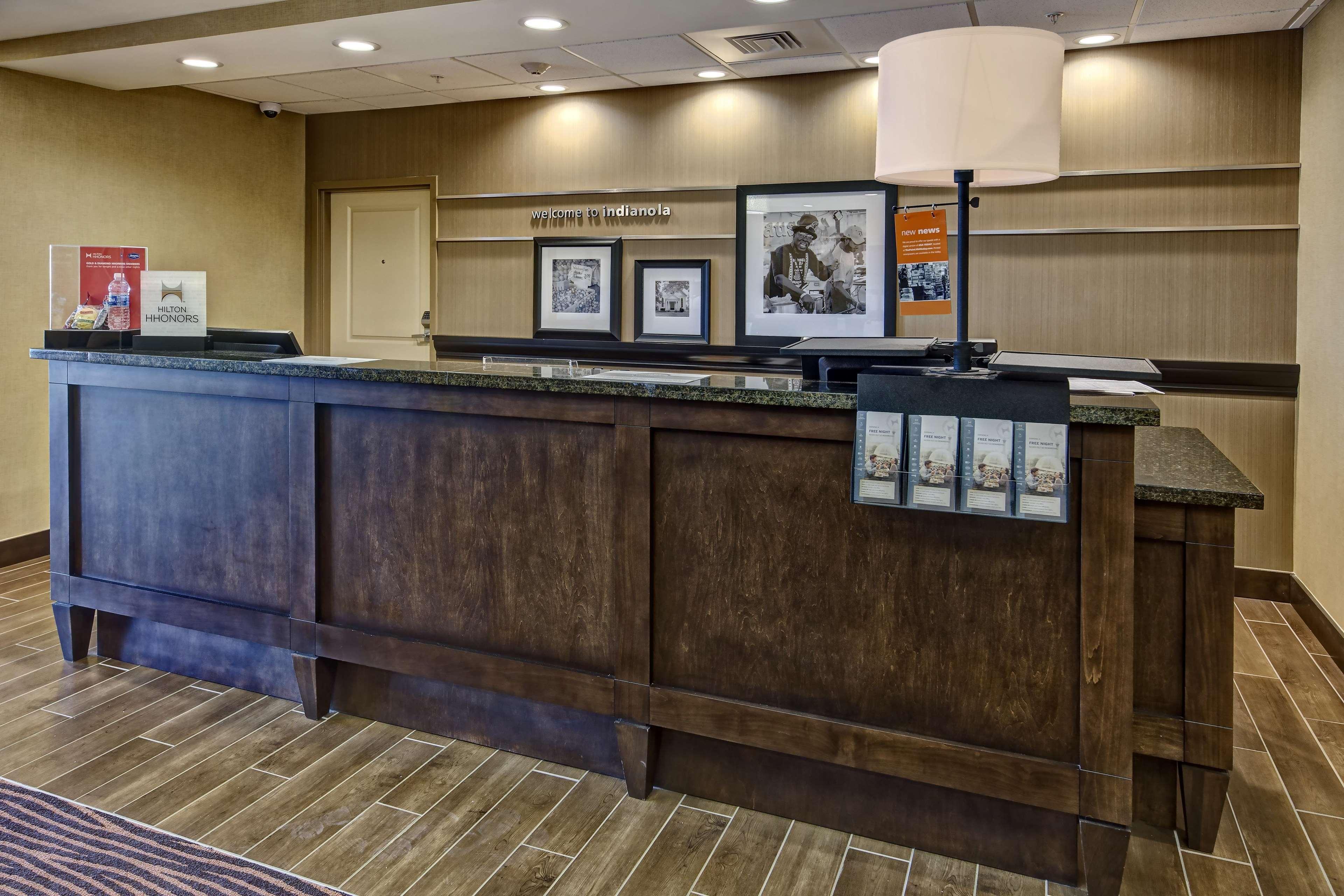 Hampton Inn Indianola Eksteriør bilde