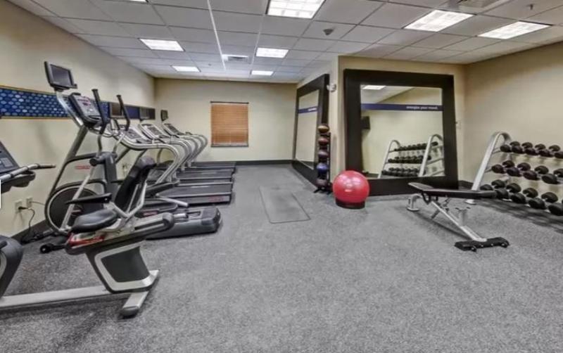 Hampton Inn Indianola Eksteriør bilde